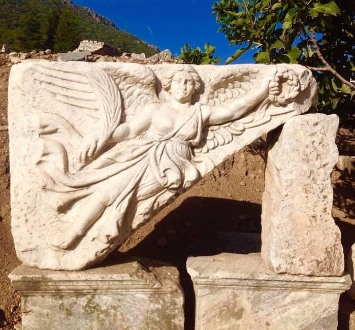 Bodrum: Ephesus, House of Virgin Mary, and Temple Tour - Bodrum to Ephesus in 14 hours: what the pace feels like