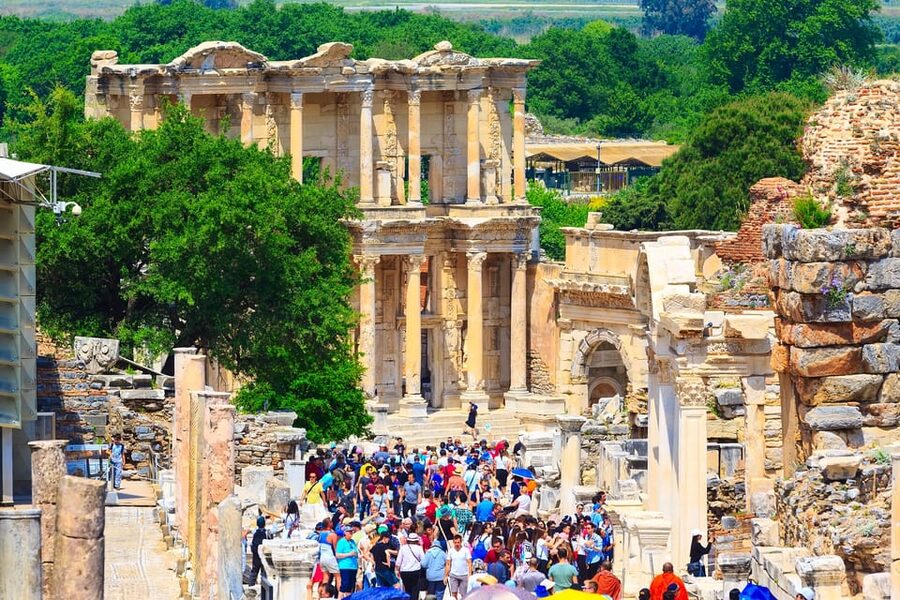 Bodrum: Ephesus, Selcuk, & Virgin Mary House Tour w/ Lunch - The Theater and the Numbers: Why 25,000 People Changes the Way You Look