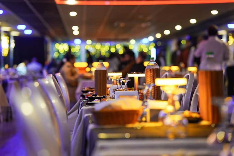 Bosphorus Dinner Cruise w/ Unlimited Drinks & Entertainment - Key points before you go