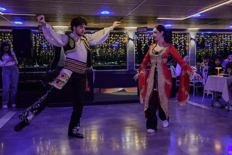 Bosphorus Dinner Cruise w/ Unlimited Drinks & Entertainment - Istanbul’s Bosphorus after dark: why this dinner cruise hits