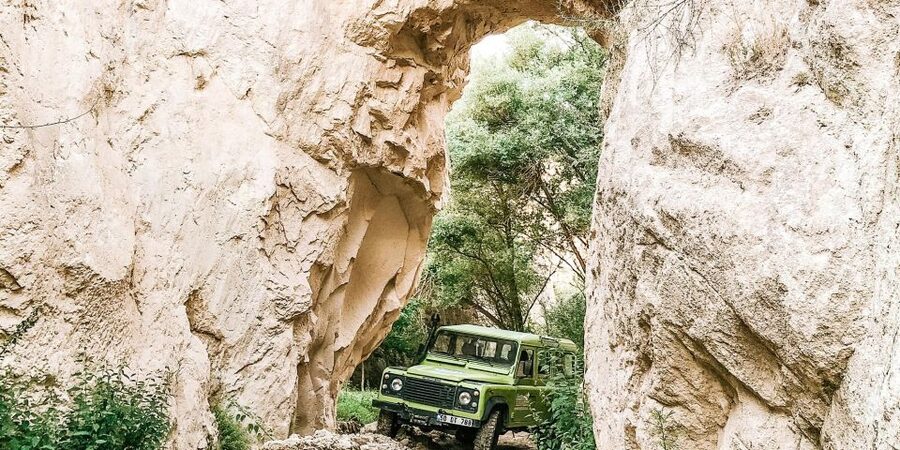 Cappadocia - 2 Hours Jeep Safari Tour! - How the 2 Hours Typically Flow: Photo Stops, Sightseeing, and Sunset