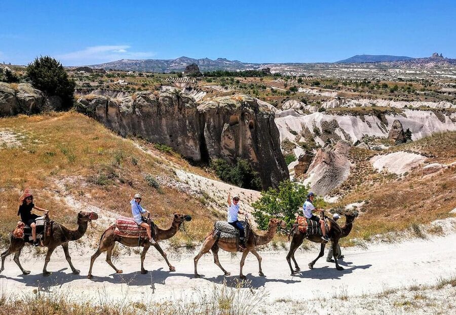 Cappadocia: Camel Safari - From your hotel to the Göreme National Park photo stop