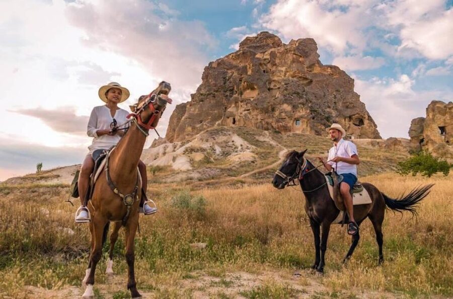 Cappadocia: Horse Riding Tour Sunset or Day Time with Pickup - What to Bring and How to Prepare