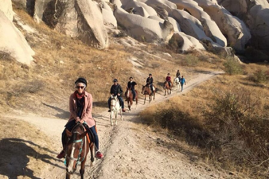 Cappadocia: Horse Safari with Hotel Transfer - Your 2-Hour Timeline: How the Ride Fits Into a Day in Cappadocia