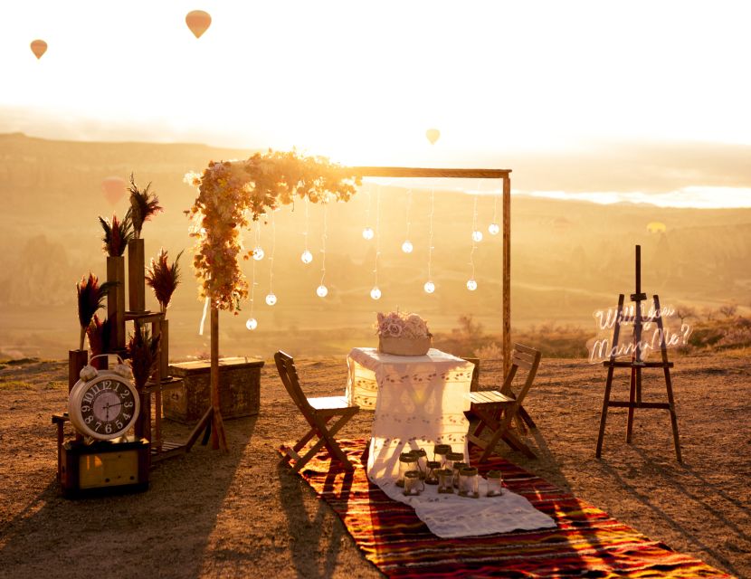 Cappadocia: Love Valley Proposal Service with Transfers - How hot air balloon flight routes shape the pose plan