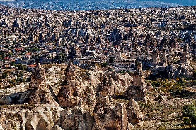 Cappadocia Mix Tour Half Green Tour and Half Red Tour - Çavuşin Village: Old Greek Houses and a Brutal 1924 Reminder
