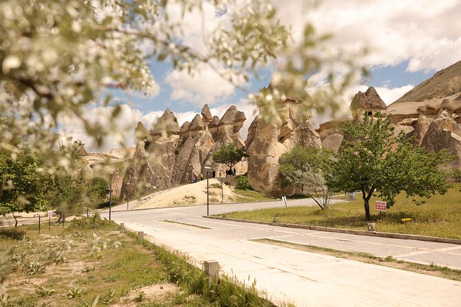 Cappadocia Private Guided Tour(Car&Licensed Guide) - Kaymaklı Underground City: Cool Air and a Real Labyrinth