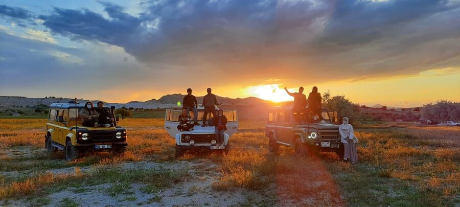 Cappadocia: Private Sunset, Sunrise & Day Jeep Safari Tour - The Sundowner Moment and the Champagne Party at the End