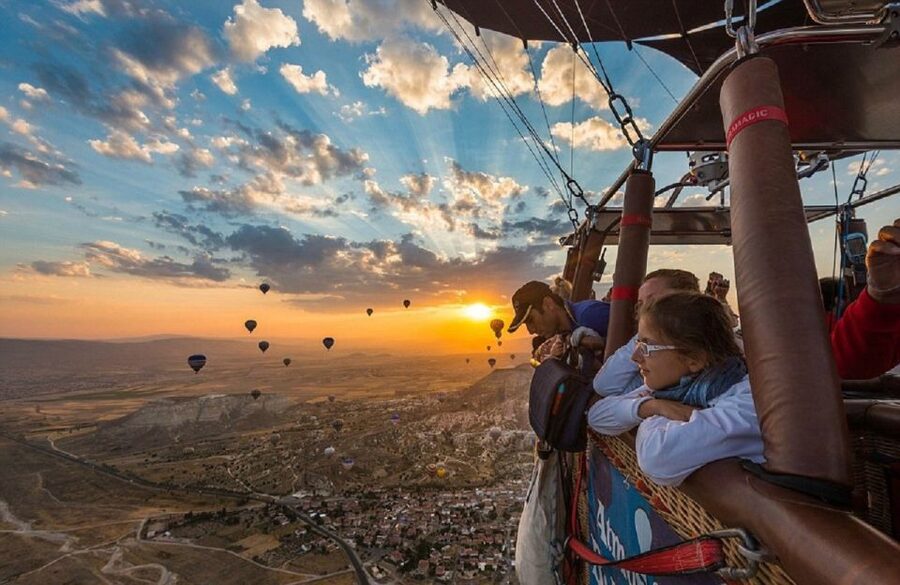 Cappadocia: Red Tour and Sunrise Balloon Tour - Key things I’d watch for before you go