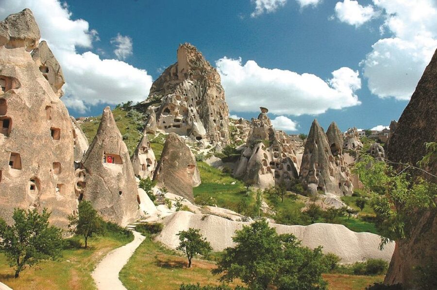 Cappadocia: Red Tour with Entry Fees and Lunch - Shop Stops, Craft Time, and the Realities of a Guided Day