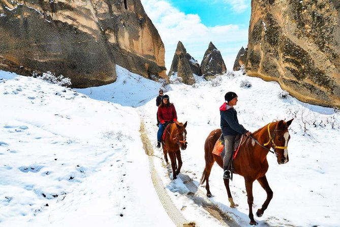 Cappadocia Sunset Horse Riding through the Valleys and Fairy Chimneys - Getting From Göreme to the Ranch Without Any Headaches