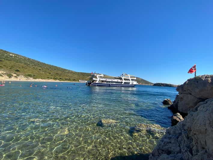 Cesme: Islands and Bays Boat Trip with BBQ Lunch - The secret stop and the return cruise back to Çeşme