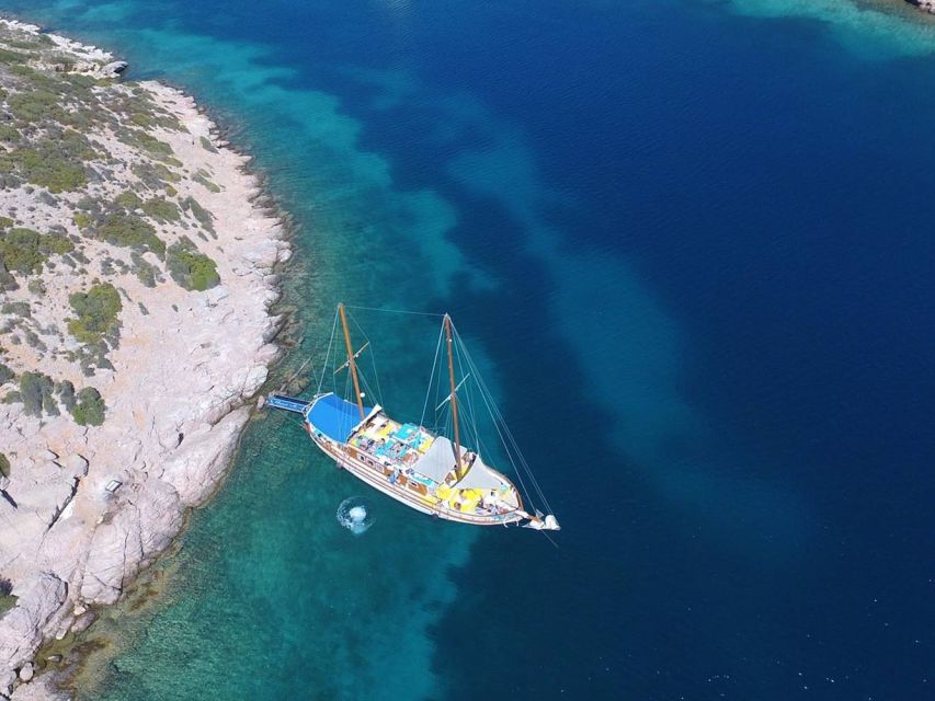 Cesme: Small Group Boat Tour with Open Buffet Lunch - Key Highlights You Will Notice