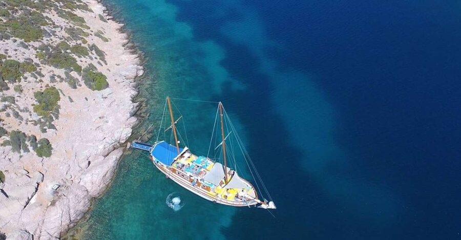 Cesme: Small Group Boat Tour with Open Buffet Lunch - Price and What You Actually Get for $94