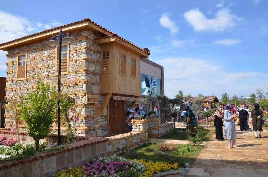 City of Side: Altinbesik Cave and Ormana Tour with Boat Ride - The 300-year-old mosque stop: a respectful cultural moment