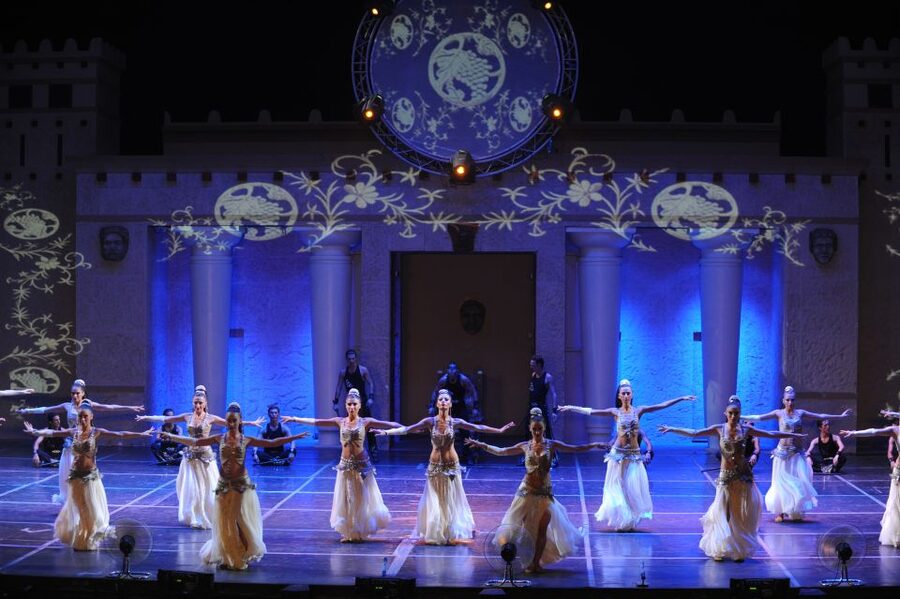 City of Side: Fire of Anatolia Dance Show Ticket & Transfer - Side to Aspendos: The Air-Conditioned Transfer You’ll Appreciate