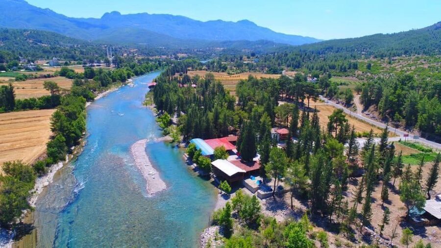 City of Side: Jeep Off-road and Whitewater Rafting - Getting to Koprulu Canyon from Side, the transfer that sets the tone