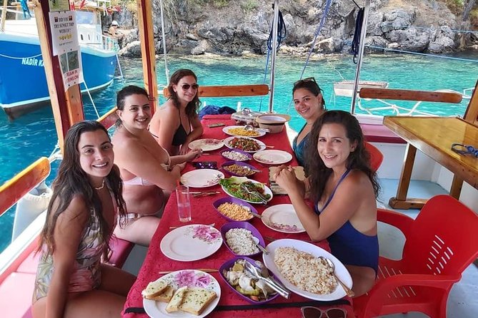 Daily Boat Trip - What to bring, and what to plan around