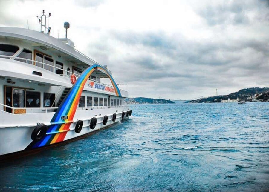 Dolmabahce Palace Ticket & Bosphorus Boat Tour Experience - Dentur Avrasya Kabataş Pier: how the meeting point keeps your schedule sane
