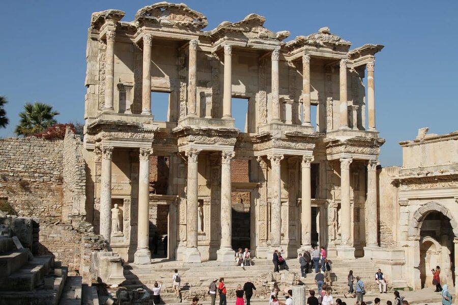 Ephesus and Sirince Tour from Izmir / Kusadasi - The carved footprint and heart, the city’s ancient ad idea