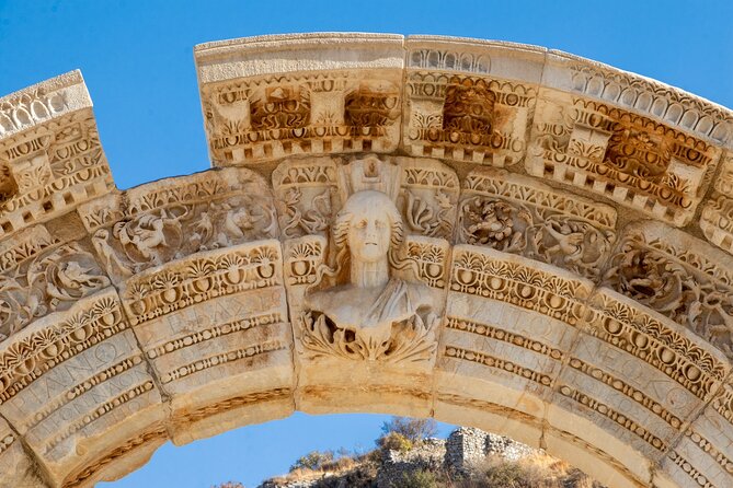 Ephesus Full-Day Tour with Lunch from Bodrum - Selcuk and the shopping stops: Turkish delight, jewelry, and how to stay sane