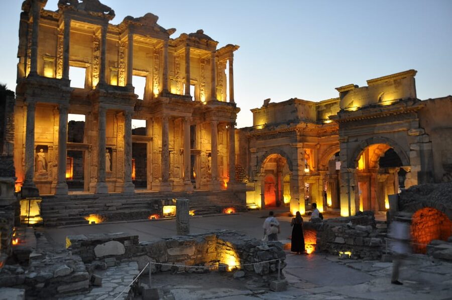 Ephesus: Half-Day Tour from Kusadasi - Kusadasi or Izmir pickup, then a smooth ride into the site