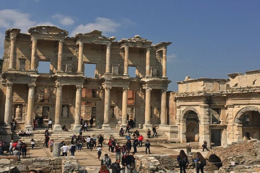Ephesus: House of Virgin Marry & Artemis w Lunch & Ticket - Walking the Ephesus Highlights, Celsus to the Great Theater