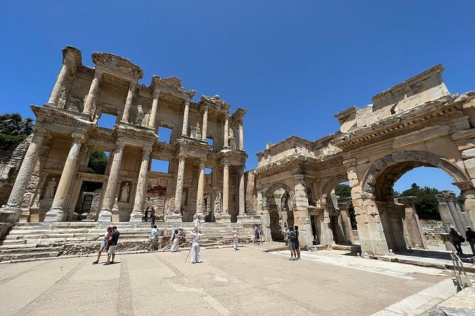 Ephesus: Private Tour with Skip-The-Line & Less Walking - Temple of Artemis: a quick seven-wonders stop done right