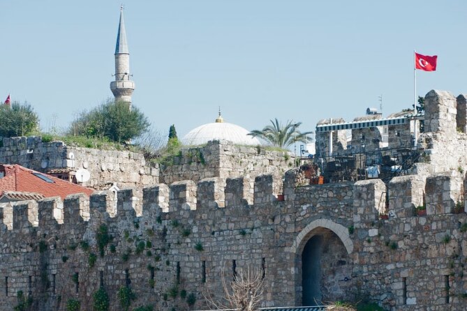 Explore The Old Town With Local Taste - Hıdırlık Tower and the Roman thread to Hadrian