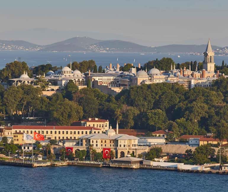 Flexible Combo: Hagia Sophia, Topkapi, Basilica, Blue Mosque - How the free time works: use it for photos and breathing room