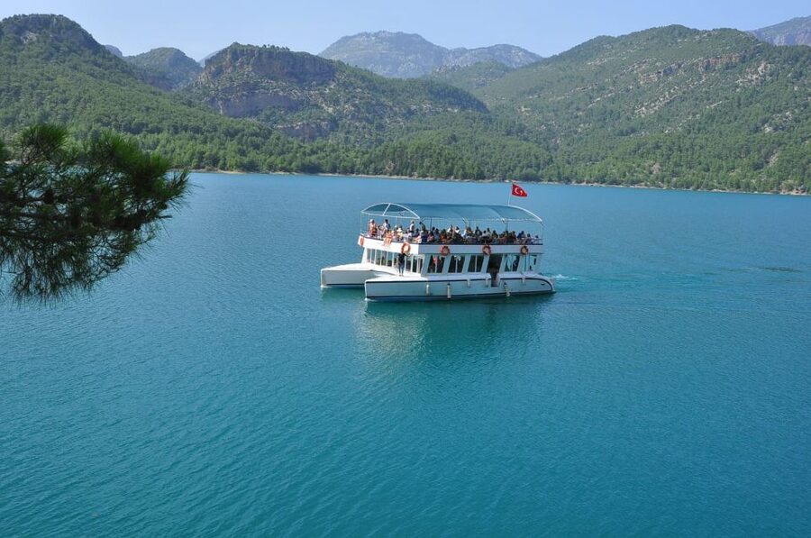 From Alanya: Green Canyon Day Trip with Lunch and Boat Ride - Alanya to the Taurus Mountains: the ride that sets expectations