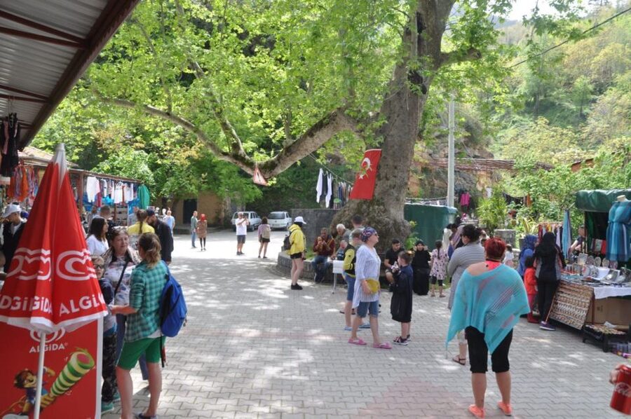 From Alanya: Jeep Safari Tour with Lunch at Dim River - Turkish Village Stop with Mosque Visit and Tea Break