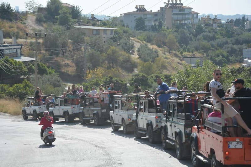 From Alanya: Jeep Safari with Lunch, Dim River & Cave - Dim Cave: cool air, short exploration, and the optional fee