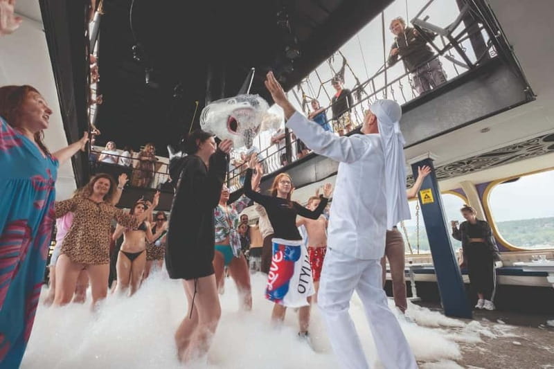 From Antalya/Kemer: All-Inclusive Party Boat with Lunch - Comfort, Safety, and What the Boat Feels Like During the Long Day