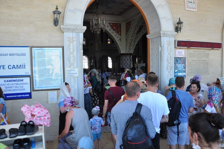 From City of Side: Cabrio Bus Safari & Boat Tour with Lunch - Manavgat Waterfalls: Worth It, but Entrance Is Extra