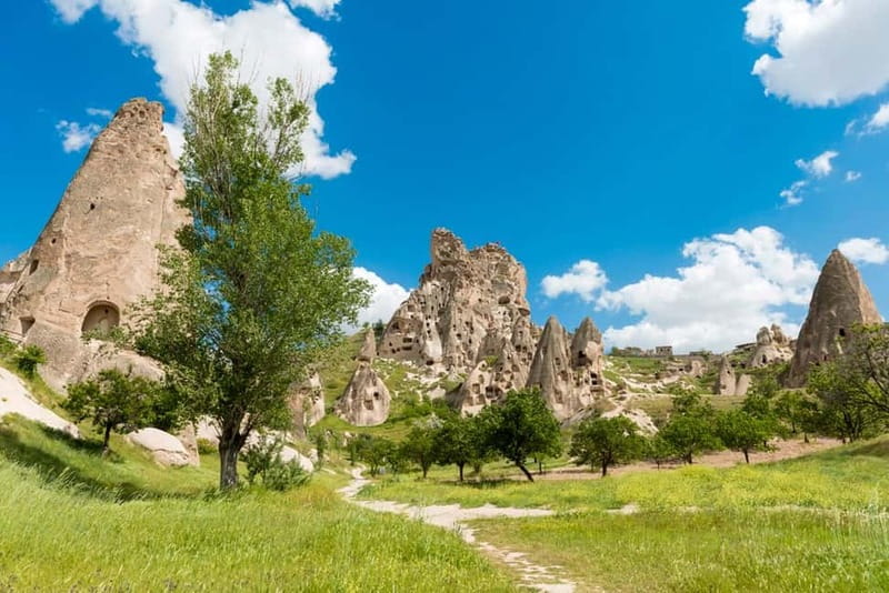 From Göreme: Cappadocia Red and Green Highlights Tour - Zelve Open Air Museum and Pasabag: Rock-Cut Churches and Fairy Chimneys