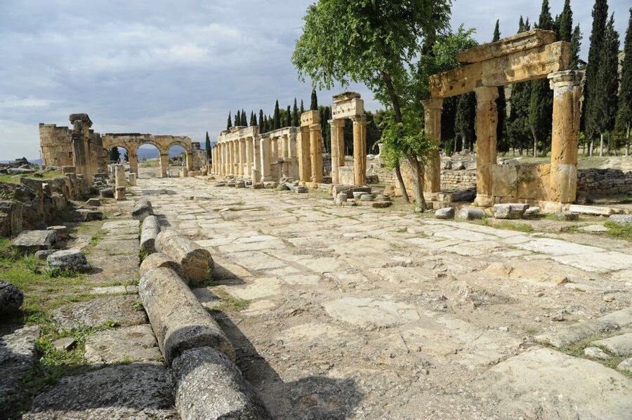 From Istanbul: 2-Day Ephesus & Pamukkale Tour by Bus - Lunch Stops and Timing: Where the Day Feels Tight (and Why It Still Works)