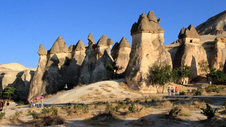 From Istanbul: 2 Days Cappadocia Tour by Return Flight - Flying In, Sightseeing Out: The 2-Day Cappadocia Rhythm