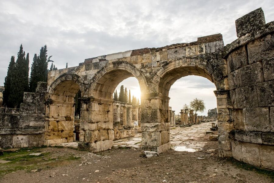 From Istanbul: Ephesus & Pamukkale 2-Day Trip with Flights - Price and Logistics: What You Pay For, What You Pay on Arrival