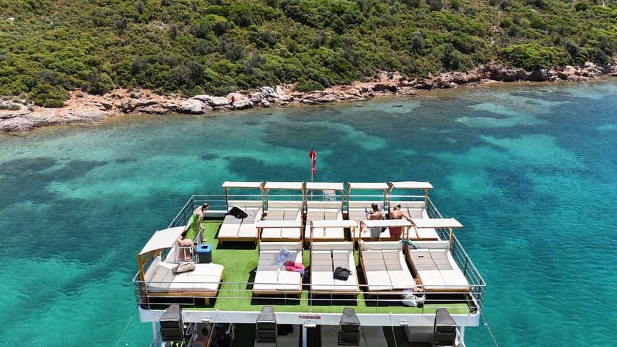 From Izmir: Full Day Boat Trip around Cesme with BBQ Lunch - BBQ Lunch On Board: Fish or Chicken, Served When You’re Ready