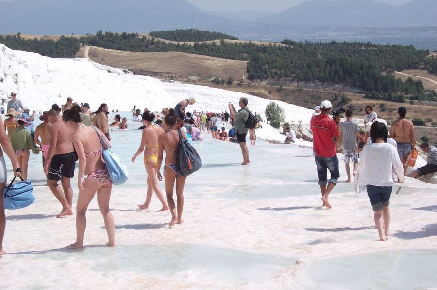 From Kusadasi and Selcuk: Pamukkale and Hiearapolis Tour - Kuşadası and Selçuk pick up: The easiest way to start (and what to pack)