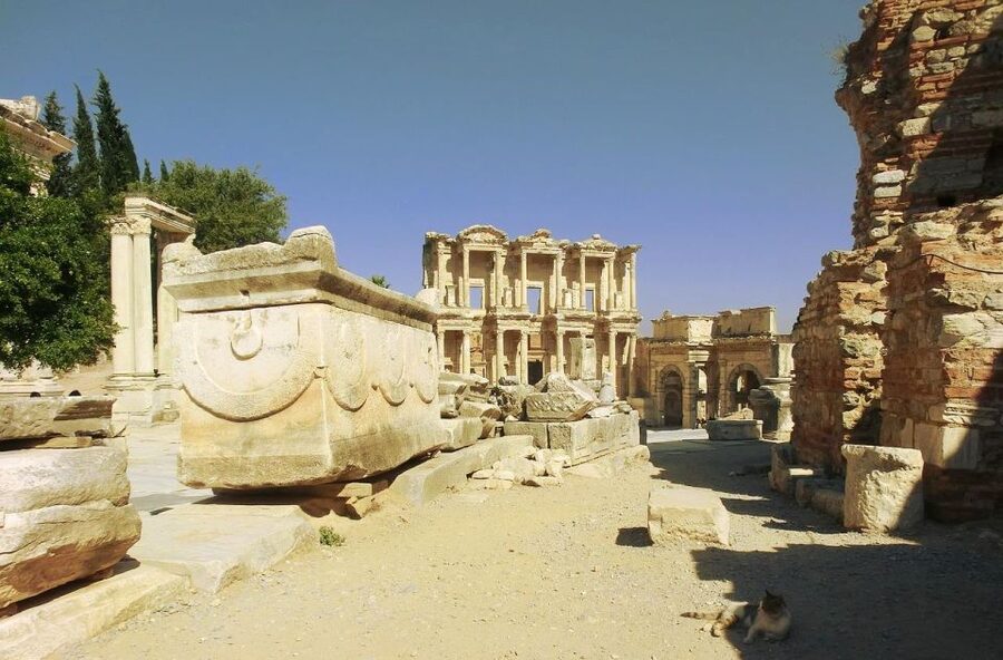 From Kusadasi: Ephesus Guided Private Tour - Passing Rome’s power centers: Hadrian and more