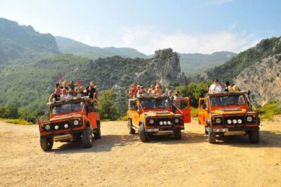 Full-Day National Park Jeep Tour with Lunch