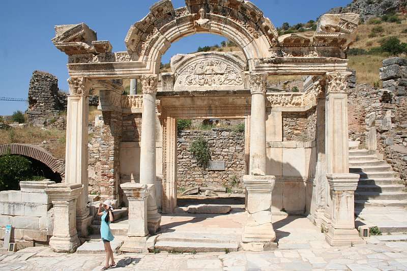 From Kusadasi or Izmir: Ephesus Private Tour - Temple of Artemis, plus Basilica of St John for Kusadasi starts