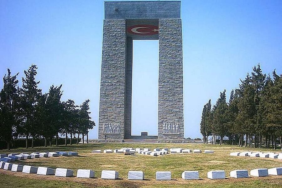 Gallipoli Full-Day Tour from Istanbul - Cemeteries: Beach Cemetery, Arı Burnu, and the cemetery names that stick
