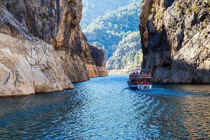 Green Canyon Boat Tour from Alanya (Included lunch) - Getting your bearings on board, seats, views, and photo timing