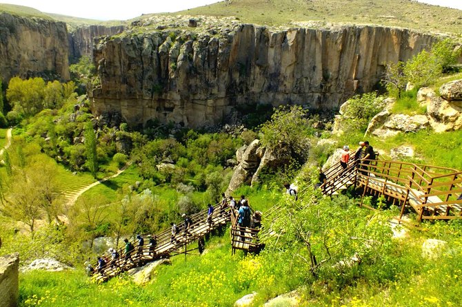 Green (South) Tour Cappadocia (small group) with lunch and ticket - Stop 1, Göreme Panoramic Point: quick views that help you read Cappadocia