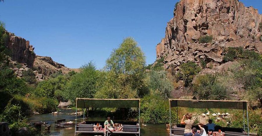 Green Tour to Ihlara Valley with Underground city - Göreme Panorama: the fast photo stop that sets the tone