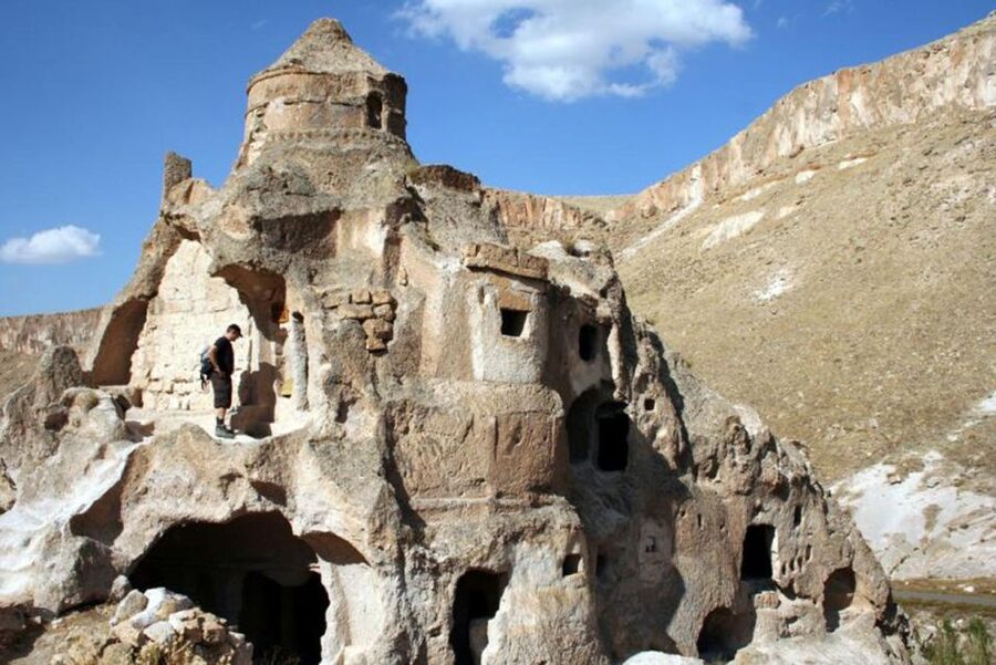 Green Tour to Ihlara Valley with Underground city - Onyx display and shopping stops: useful if you want crafts, optional in your head