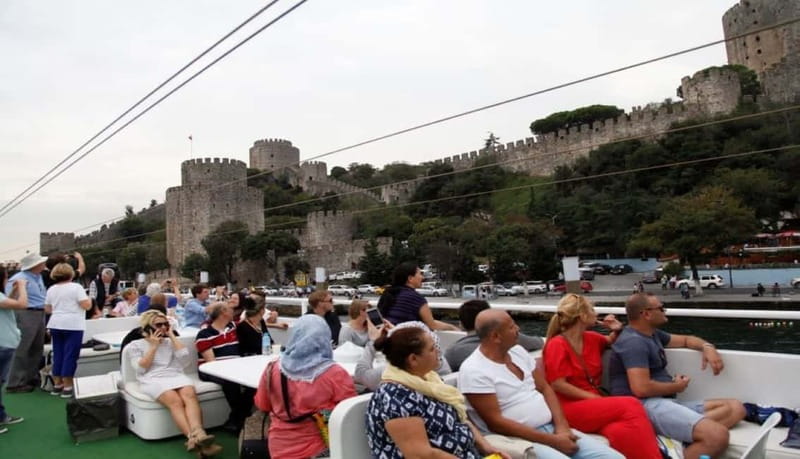 Hagia Sophia, Bosphorus cruise Blue Mosque, Small Group tour - Price and value: what $52 actually buys you, and what to budget on top